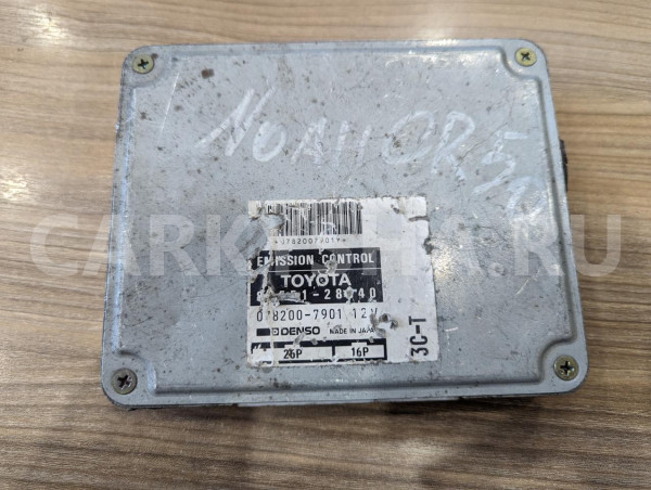 Блок управления двигателем Toyota Noah оригинальный номер 89551-28040