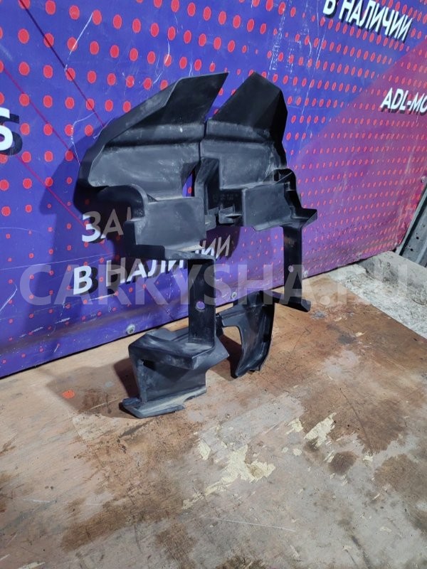 Дефлектор радиатора Mazda Cx-9 2009-2015 TD1156253 Mazda CX-9 