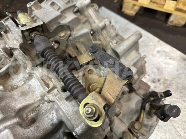 Вариатор Nissan Tiida 2003-2009 310201XB10 HR15 Nissan Tiida 