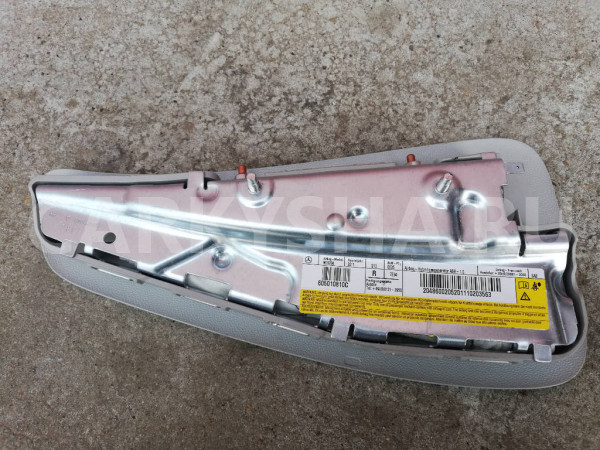 Подушка сиденья справа A2048600205 Mercedes-Benz C-Class 2011 W204 271.820 Mercedes-Benz C-klasse оригинальный номер A2048600205