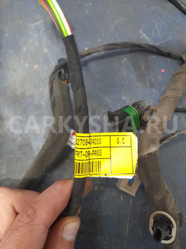 Проводка передней двери RH SsangYong Actyon New Ssang Yong Actyon оригинальный номер 8270934010