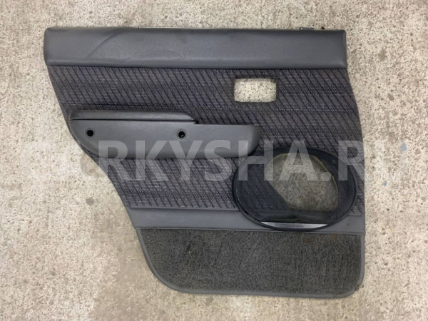 Обшивки карты дверей Toyota Hilux 5 1991 комплект Toyota 4runner оригинальный номер 6762035370B0