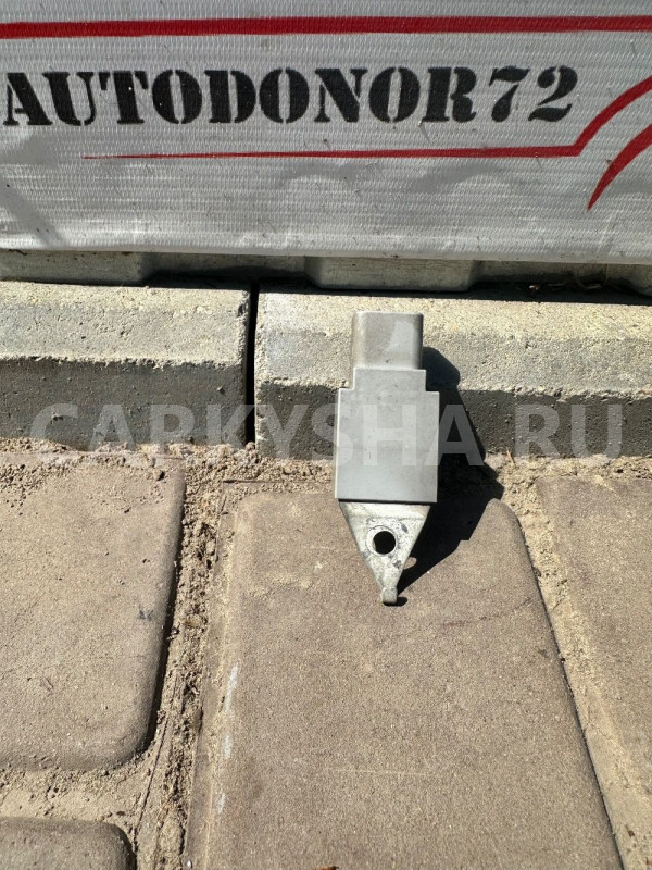 Конденсатор Lexus LS, Toyota Avensis, Toyota Camry Toyota Avensis оригинальный номер 9098004198
