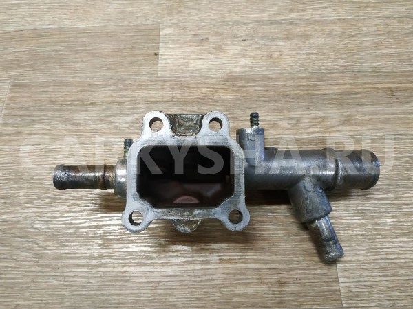 Фланец двигателя системы охлаждения Mazda Capella 