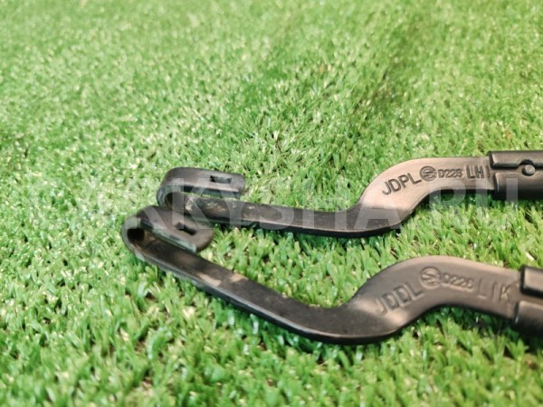 Поводки дворников Kia Ceed 2017 98310A2000 УНИВЕРСАЛ G4LC Kia Cee'd 