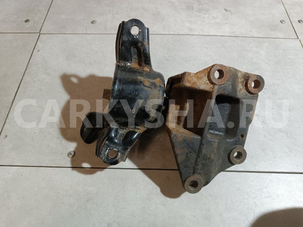 Опора КПП левая Hyundai Solaris оригинальный номер 218321R000