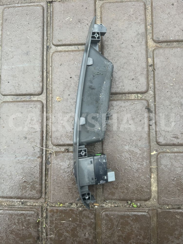 Кнопка стеклоподъемника Chevrolet Spark M300 Chevrolet Spark оригинальный номер 96942479