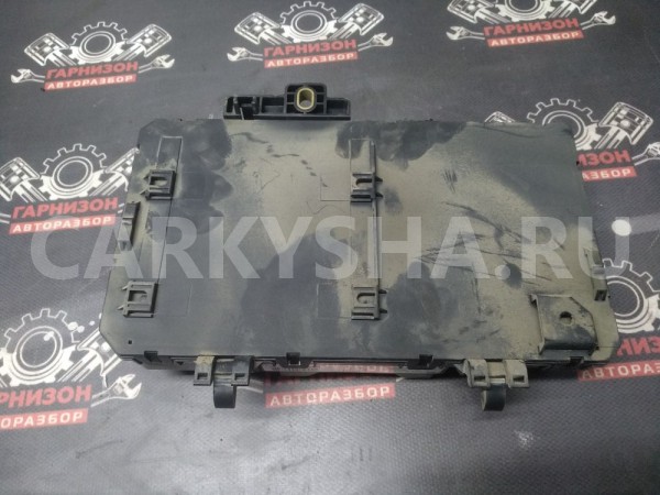 Блок предохранителей Opel Astra H Z16XEP 1.6 Opel Astra оригинальный номер 13220832