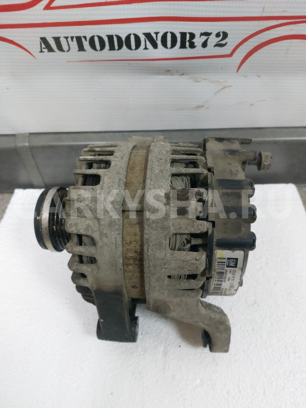 Генератор Opel Astra J Opel Astra оригинальный номер 13581891