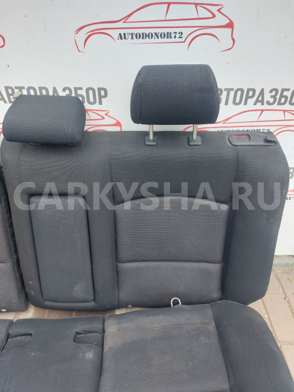 Сиденье  заднее Mazda 3 BK Mazda 2 