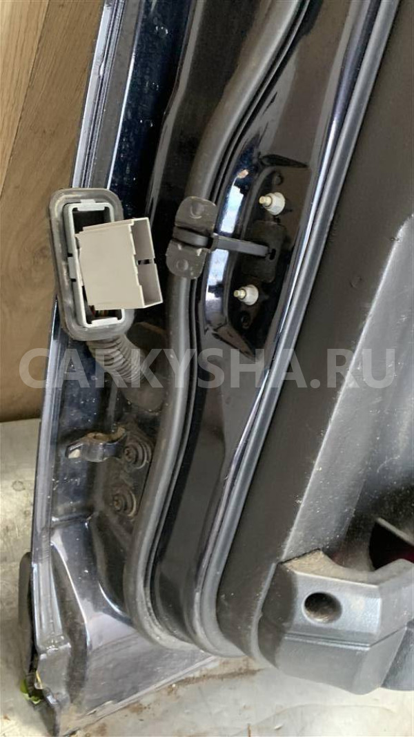 Петля двери Land Rover Discovery III 2004-2009 Land Rover Discovery оригинальный номер BDB780120