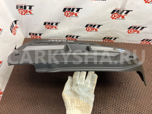 Декоративная крышка двигателя BMW 5er оригинальный номер 11 12 7 584 636, 11 12 7 584 636, 11127584636, 7584636