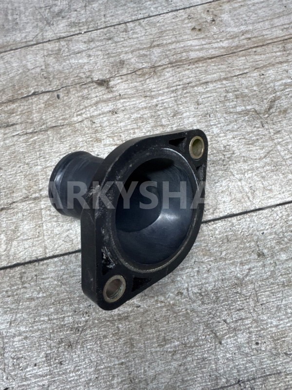 Крышка термостата Nissan Qashqai J10 MR20DE 2010 Nissan X-Trail оригинальный номер 13049EN200