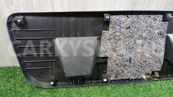 Обшивка крышки багажника Volkswagen Polo 2013 Volkswagen Polo 