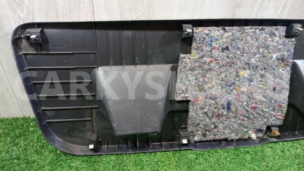 Обшивка крышки багажника Volkswagen Polo 2013 Volkswagen Polo оригинальный номер 6RU867605