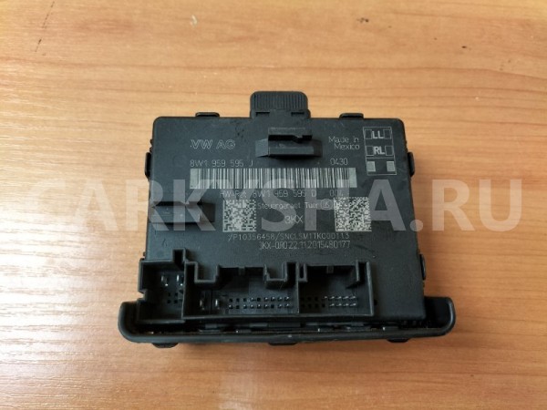 Блок управления двери задний Audi Q5 2019 Audi Q5 оригинальный номер 8W1959595J