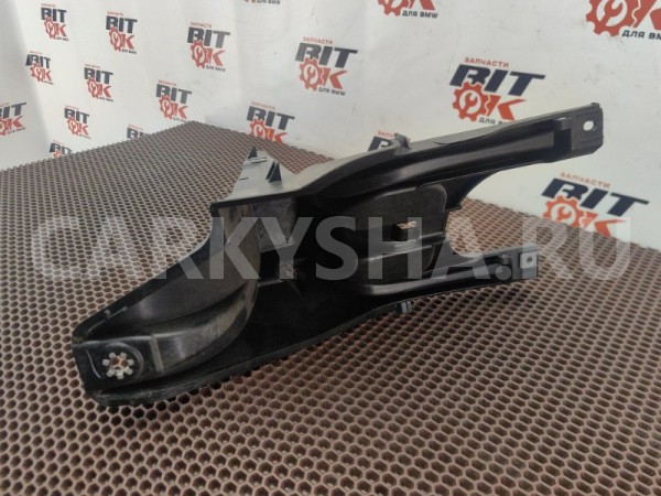 Кронштейн фары BMW X5 оригинальный номер 51 65 7 157 984, 51 65 7 157 984, 51657157984, 7157984