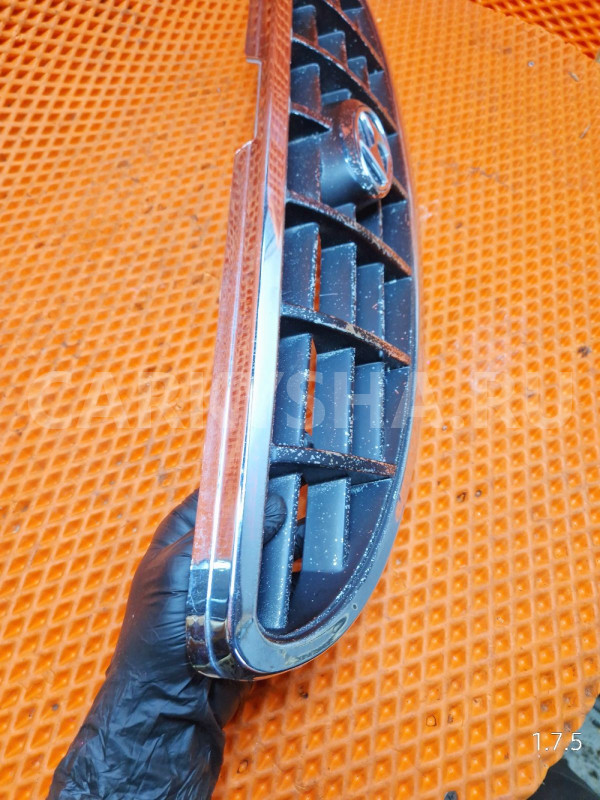 Решетка радиатора Hyundai Accent LC 1999-2012 Hyundai Accent оригинальный номер 865601a000