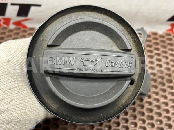 Маслозаливная горловина BMW X5 оригинальный номер 11 12 7 823 183, 11 12 7 823 183, 11127823183, 7823183, 11 12 8 655 331, 11128655331, 8655331, 11 12 8 507 153, 11128507153, 8507153, 11 12 7 560 481, 11127560481, 7560481, 11 12 7 560 482, 11127560482, 7560482, 11 12 8 619 360, 11128619360, 8619360, 11 1