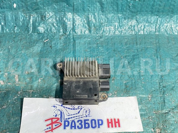 Блок управления вентилятором Mazda CX-7 I Mazda 2 оригинальный номер L33L1515Y