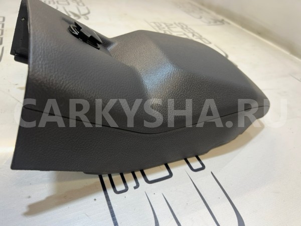 Накладка подлокотника Ford Focus 3 CB8 1.6L Ford Focus 