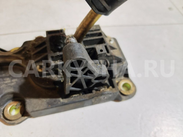 Кулиса КПП Ford Focus оригинальный номер XS4R7K387