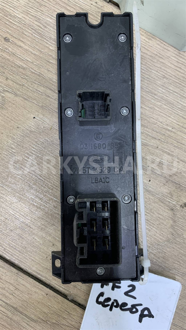 Блок управления стеклоподъемниками Ford Focus II 2005-2008 Ford Focus оригинальный номер 1471929