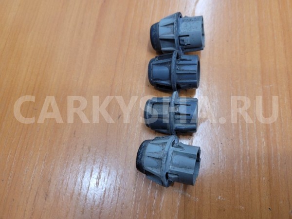 Упор капота Renault Logan 2015 L8MV K7MA812 Renault Logan 