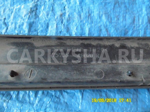 Накладка на дверь Lexus RX II (2003—2006) Lexus RX оригинальный номер 75735-48020