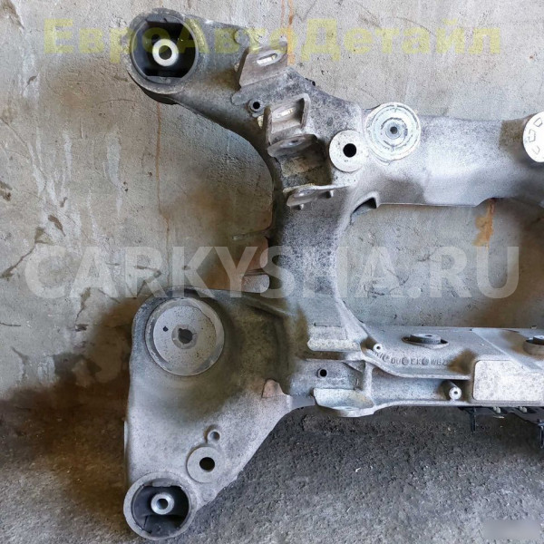 Подрамник задний Range Rover Sport 2 SVR (L494) Land Rover Range Rover оригинальный номер LR121139