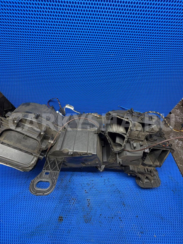 Корпус отопителя Peugeot Partner I рестайлинг (2002—2012) Peugeot Partner оригинальный номер 663673G