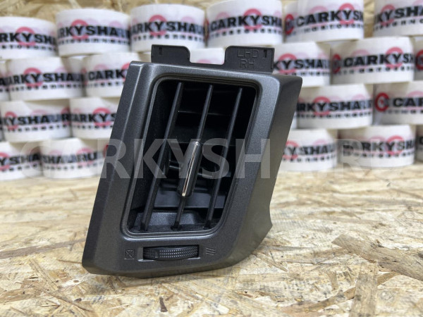Воздуховод центральный правый Toyota RAV 4 IV (CA40) оригинальный номер 55680-42080 