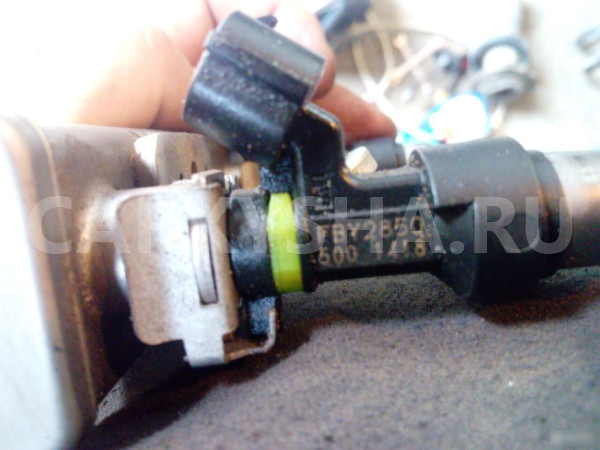 Форсунка Ниссан Кашкай Nissan Qashqai J10 Nissan Qashqai оригинальный номер FBY2850 5001520