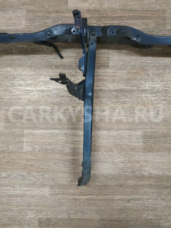 Панель передняя Toyota Avensis 