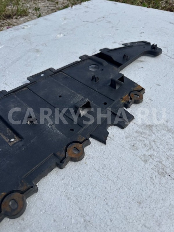 Пыльник бампера переднего Opel Astra J рестайлинг Opel Astra оригинальный номер 13368661