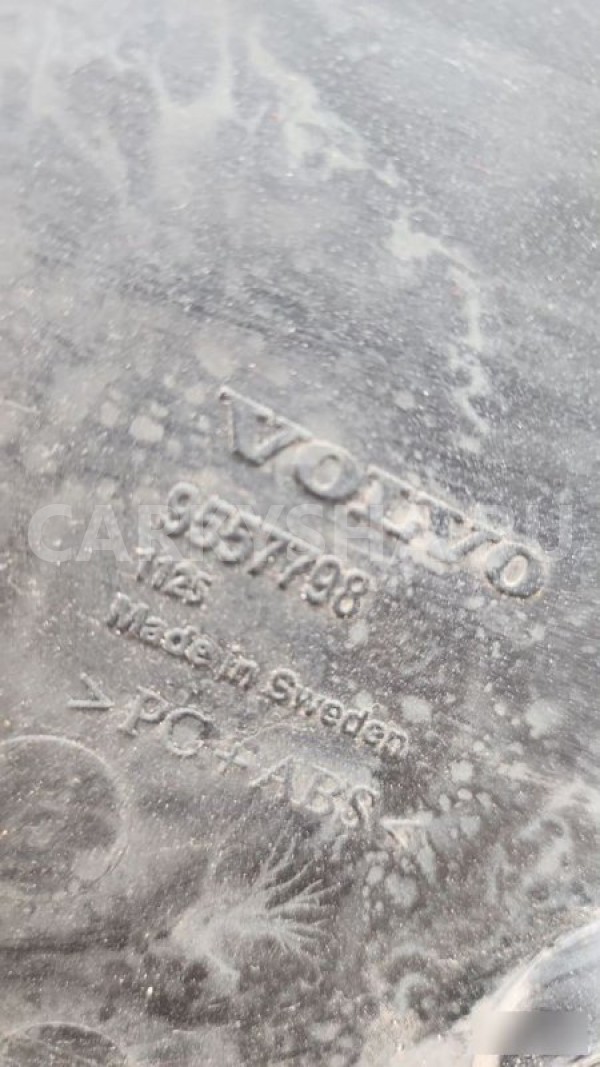 Панель крышки багажника Volvo S70 Volvo S70 