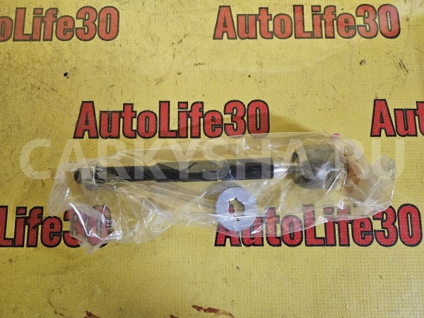 Тяга рулевая Toyota Estima 