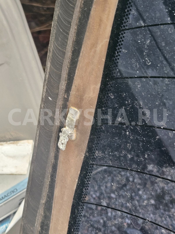 Стекло заднее Mazda 6 GG седан Mazda 2 оригинальный номер GJ6A63930H