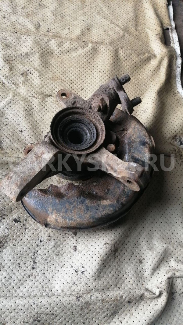 Кулак поворотный левый перед Toyota Carina T170 Toyota Carina оригинальный номер 4321220090