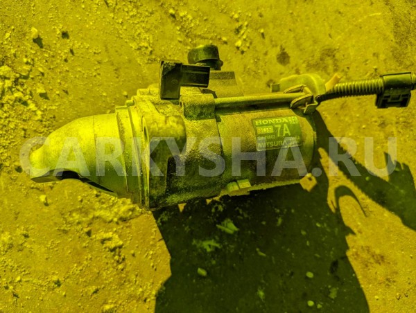 Стартер Honda Freed 