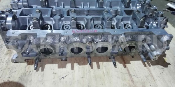 Головка блока Land Rover Evoque 204PT 2012 Land Rover Range Rover Evoque оригинальный номер LR028243