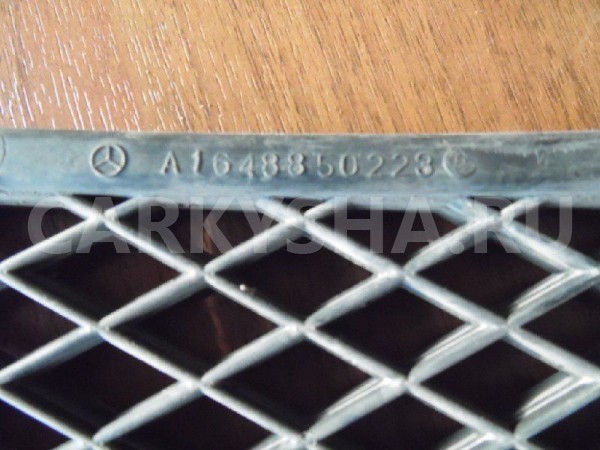 Решетка в бампер Mercedes-Benz M-класс W164 (2005—2008) Mercedes-Benz M-klasse оригинальный номер A1648850223