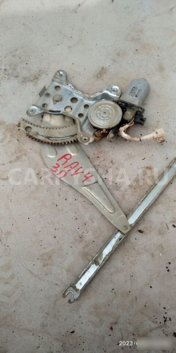 Стеклоподъемник электр. задний правый Toyota RAV4 I (1994—2000) Toyota RAV 4 