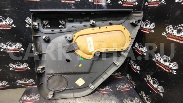 Обшивка задней левой двери Форд Фокус 2 Ford Focus оригинальный номер 4M51A27407F