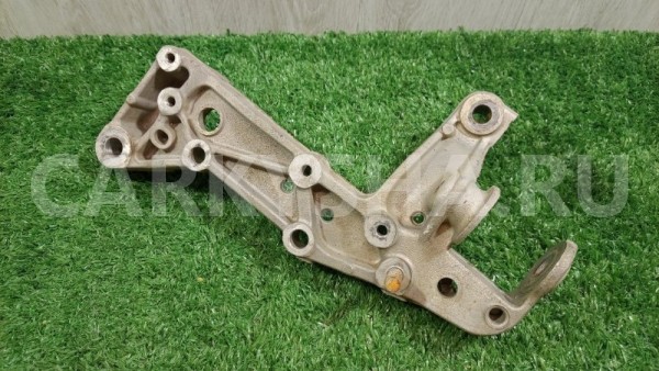 Крепление рычага подвески переднее правое Volkswagen Jetta 