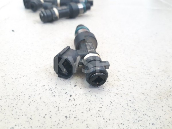 Форсунка Nissan Micra K12E CR14DE 1.4 2004 Nissan Micra 