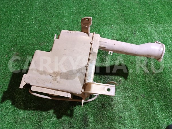 Бачок омывателя Mitsubishi Lancer 