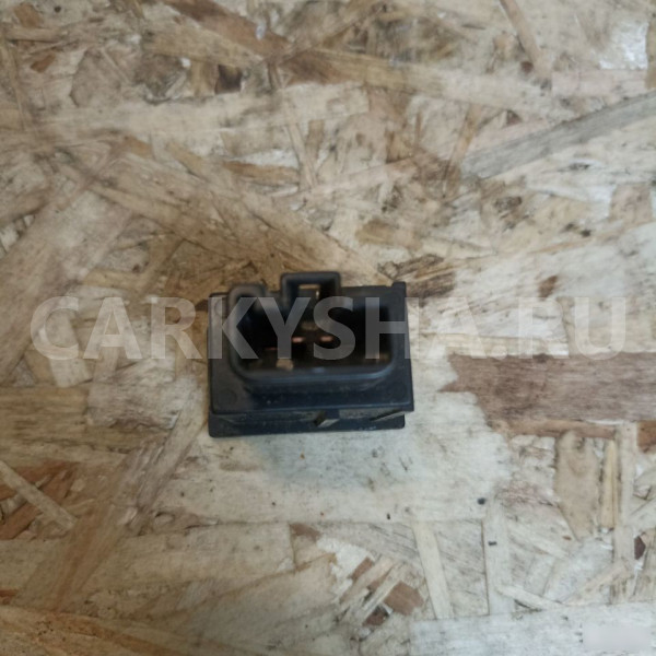 Кнопка открывания бензобака Toyota Avensis T250 Toyota Avensis оригинальный номер 156795