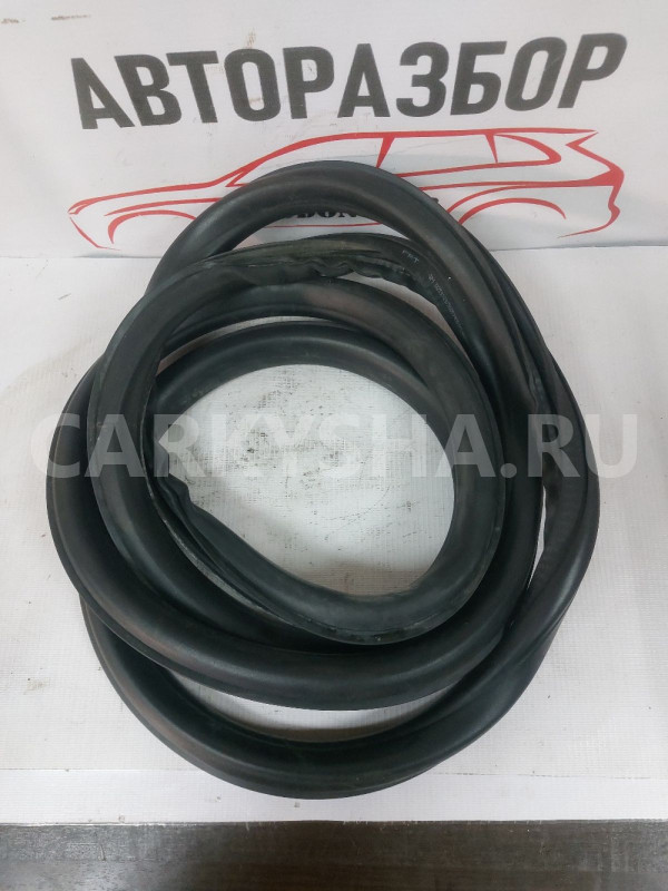 Уплотнитель проёма перед левой двери Opel Astra J Opel Astra оригинальный номер 13259929