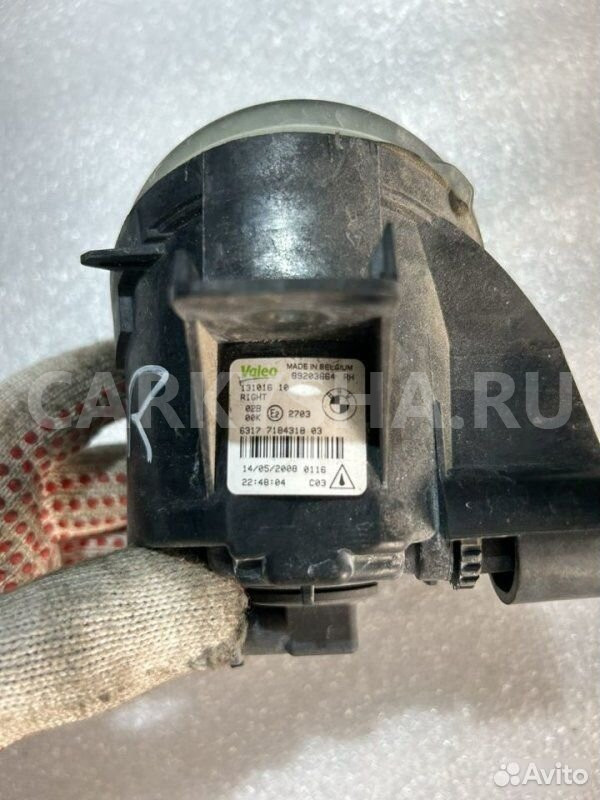 Фара противотуманная правая BMW X5 E70 N62B48 2008 BMW X5 оригинальный номер 63 17 7 184 318